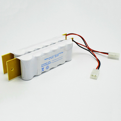 Bảng hiệu Đèn thoát hiểm Đèn pin NiCd có thể sạc lại 1800mAh 7.2V